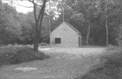 new pump house at Lock 1 (10K)